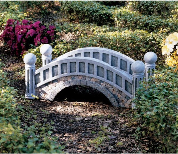Halfpence Cobblestone Bridge Decorative Display British Tradition